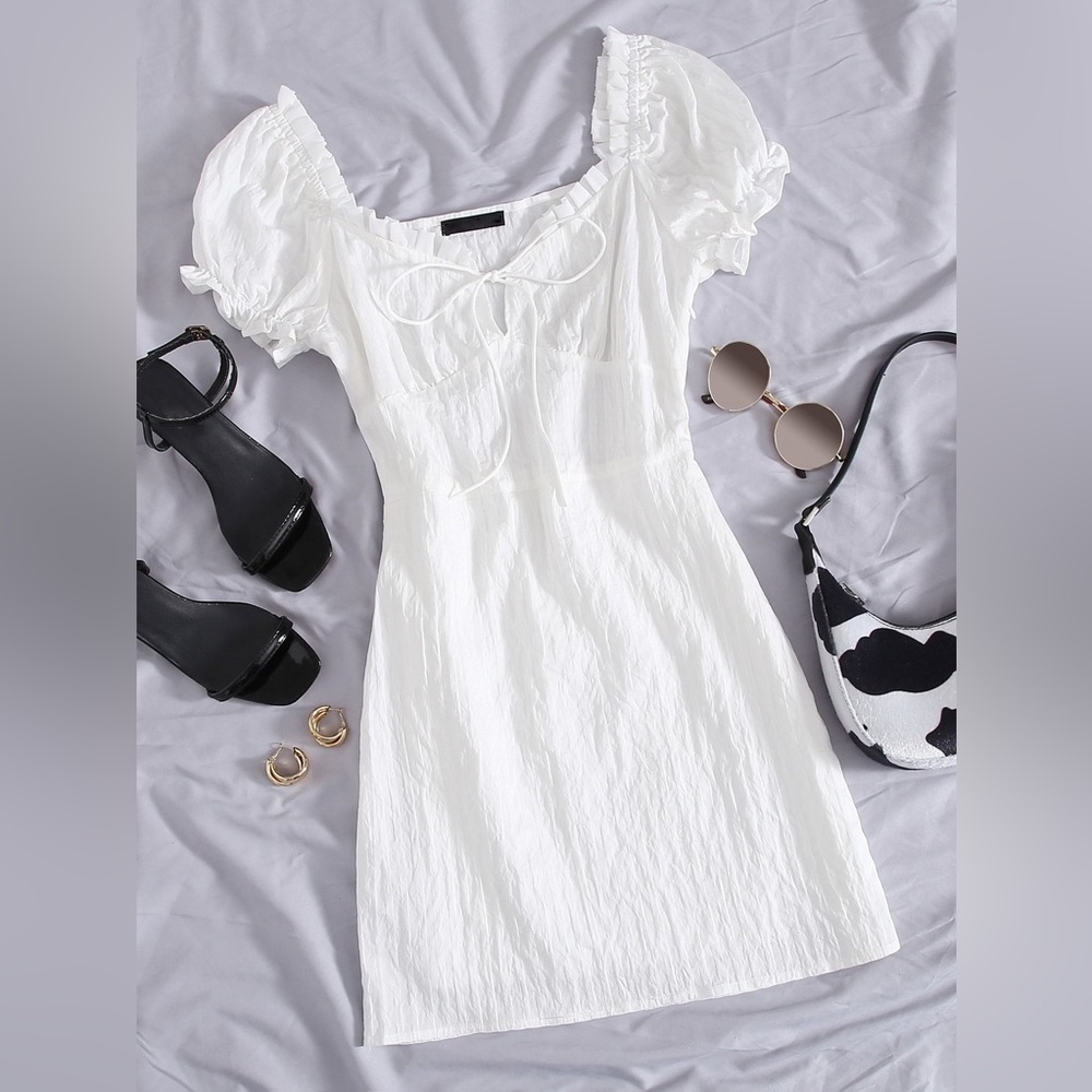 Cute mini white dress size medium